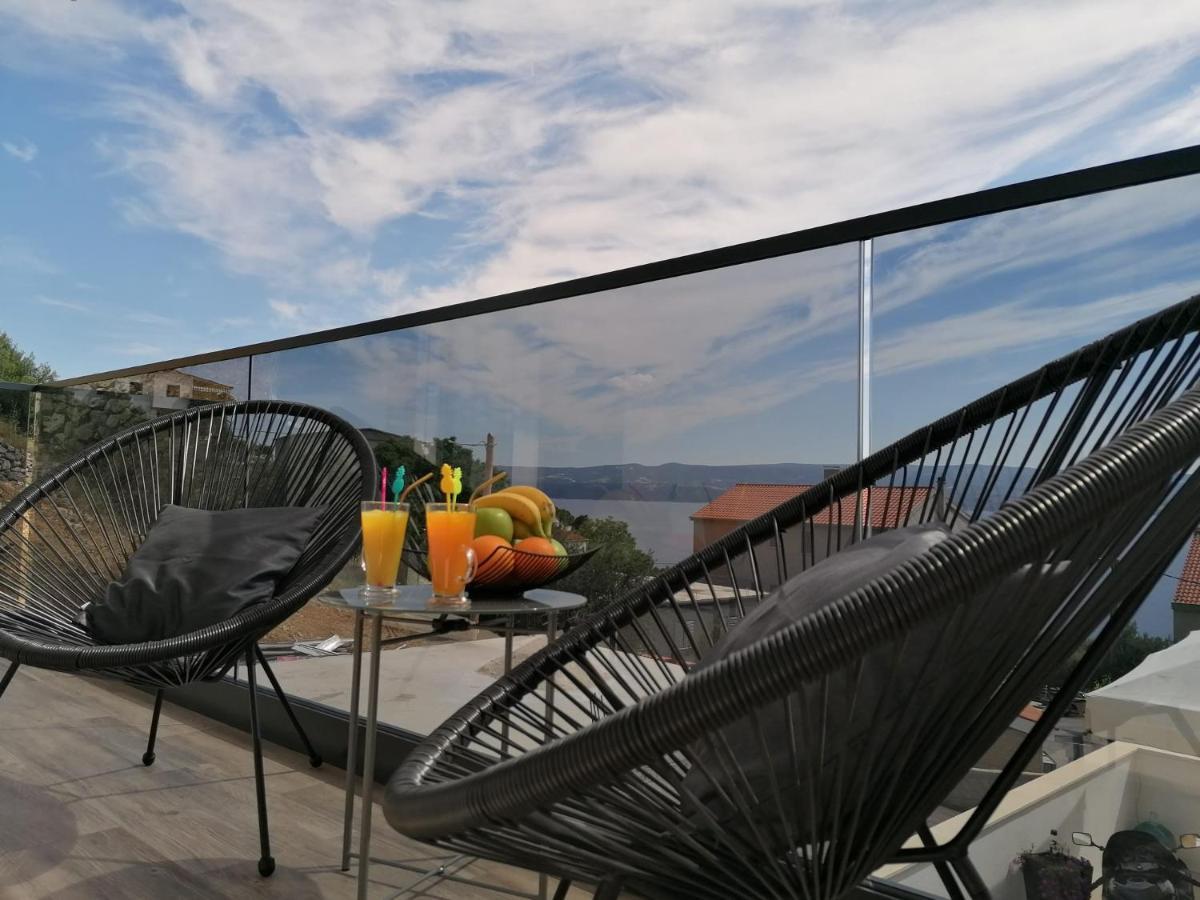 Apartman Max !!!! Omiš Екстериор снимка