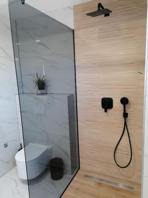 Apartman Max !!!! Omiš Екстериор снимка