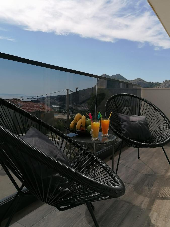 Apartman Max !!!! Omiš Екстериор снимка